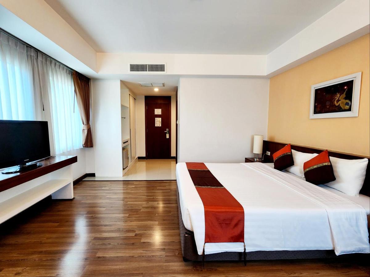 Avion Hotel Bangkok Exteriör bild